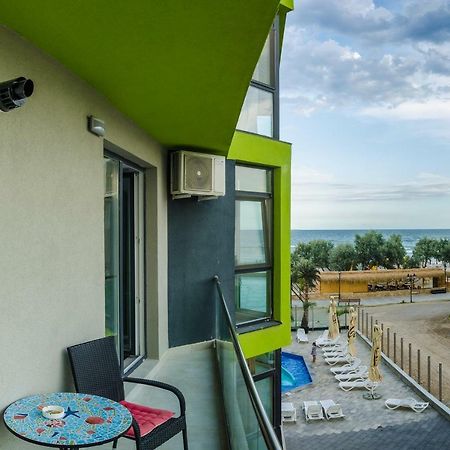 Apartamente Azzurro On The Beach 那沃达利 外观 照片