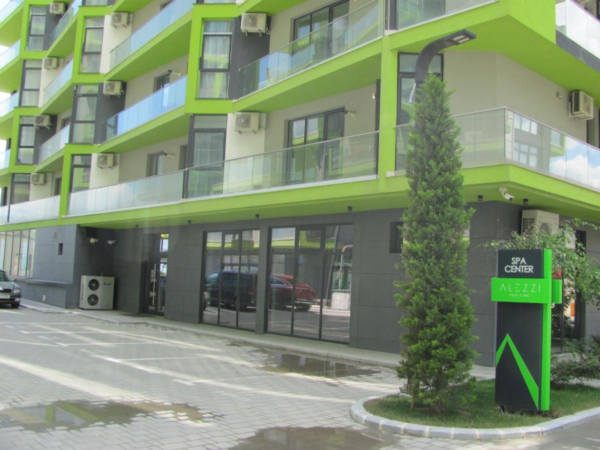 Apartamente Azzurro On The Beach 那沃达利 外观 照片