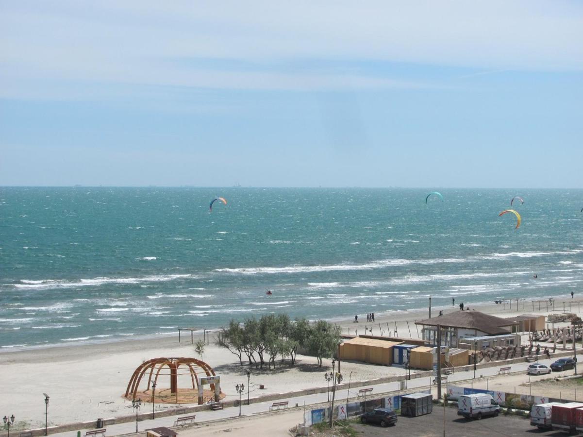Apartamente Azzurro On The Beach 那沃达利 外观 照片