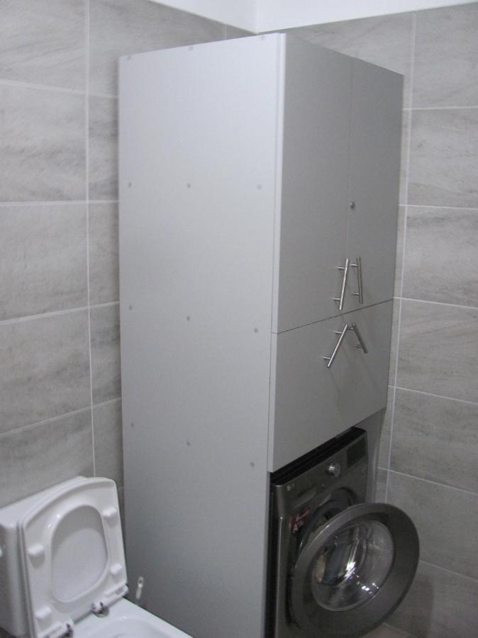 Apartamente Azzurro On The Beach 那沃达利 外观 照片