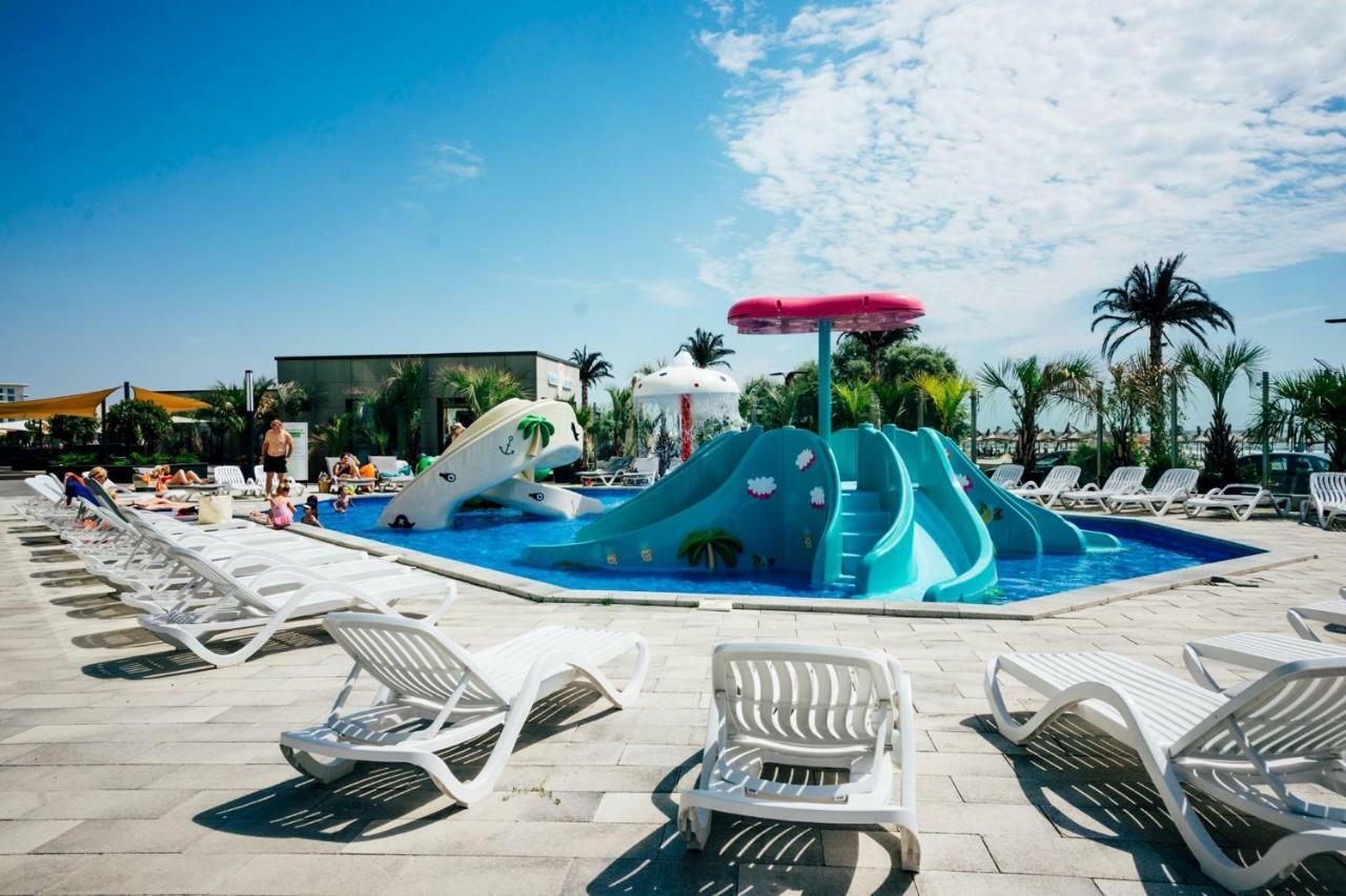 Apartamente Azzurro On The Beach 那沃达利 外观 照片